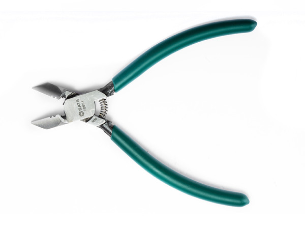 Kìm Cắt Dây Điện Tử Chéo 6" SATA 70651