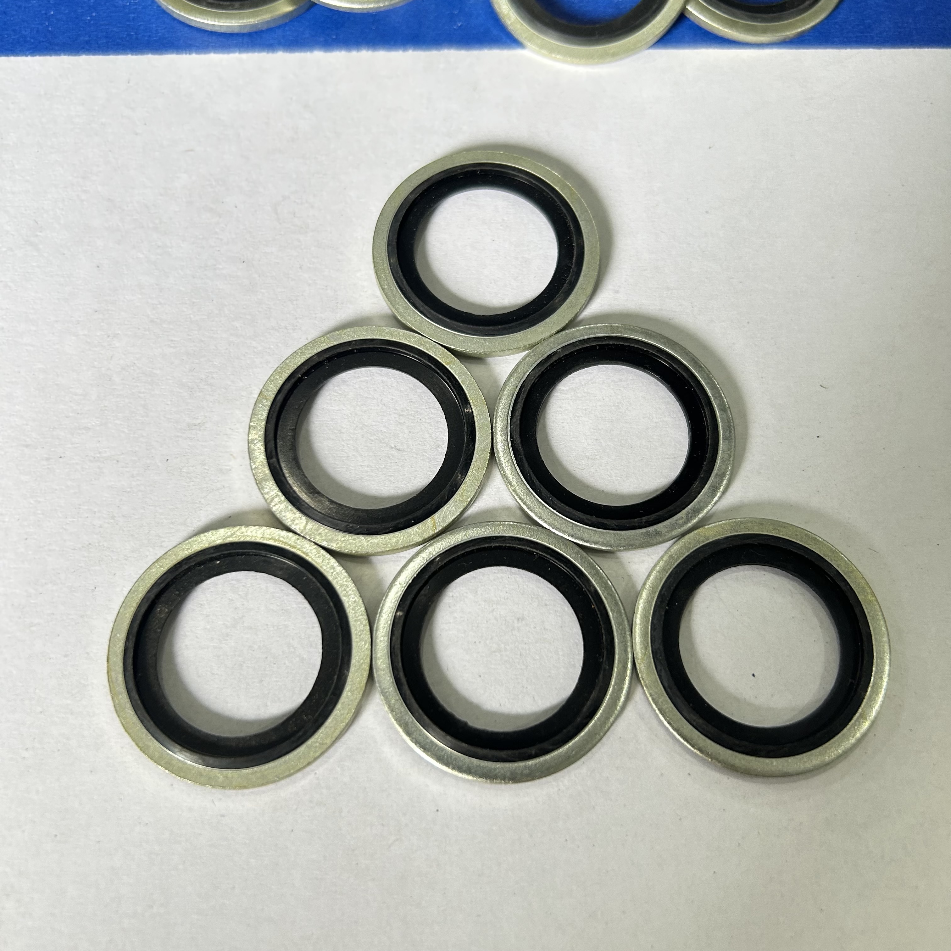 Lông Đền Dầu (Bonded Seal) Cao Su NBR D24 (ID24.7xOD32x2.0)