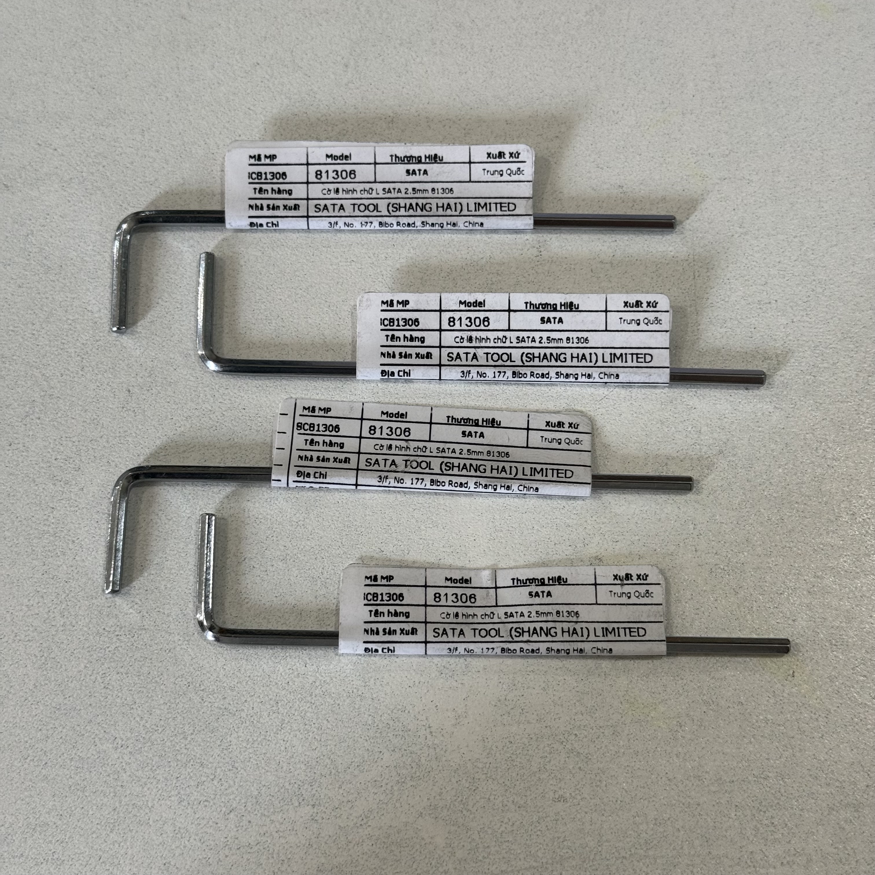 Cây Lục Giác 2.5 mm Đầu Bằng Chữ L Dài SATA 81306