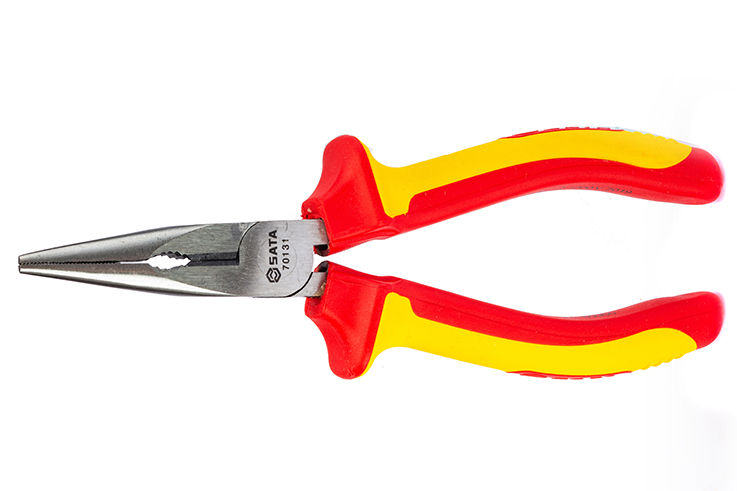 Kìm Mỏ Nhọn Chuyên Dùng 6 inch/150 mm Cách Điện 1000 V SATA 70131