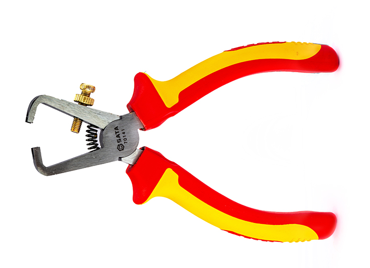 Kìm Tuốt Dây Cách Điện 6" SATA 70141