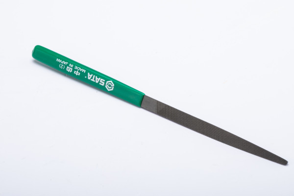 Dũa Tam Giác Mini 215 mm SATA 03997