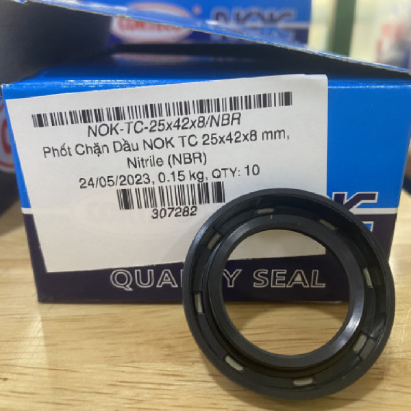 Phớt Chắn Dầu NOK TC 25x40x7 mm, Nitrile (NBR)