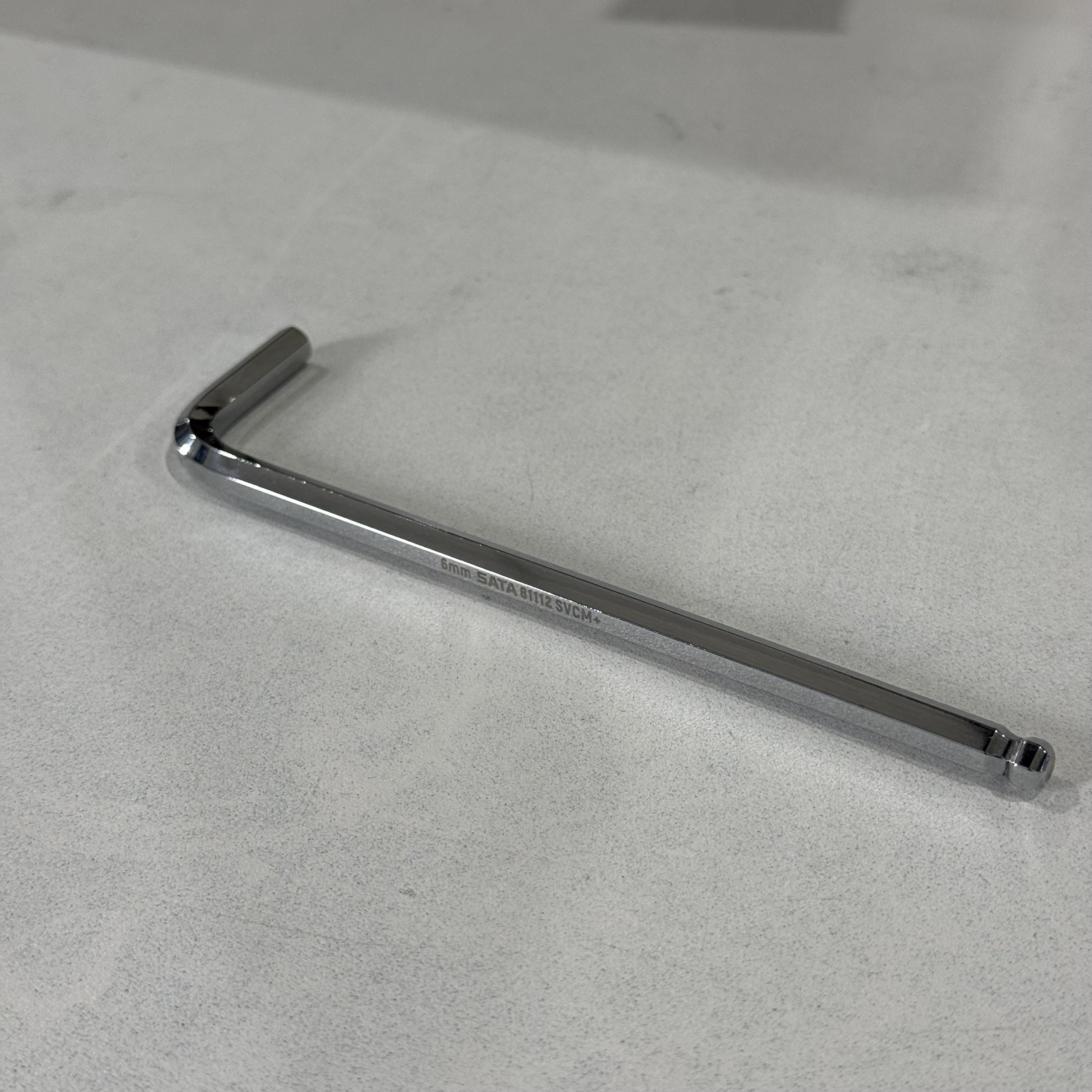 Cây Lục Giác 6 mm Đầu Bi Chữ L Dài SATA 81112