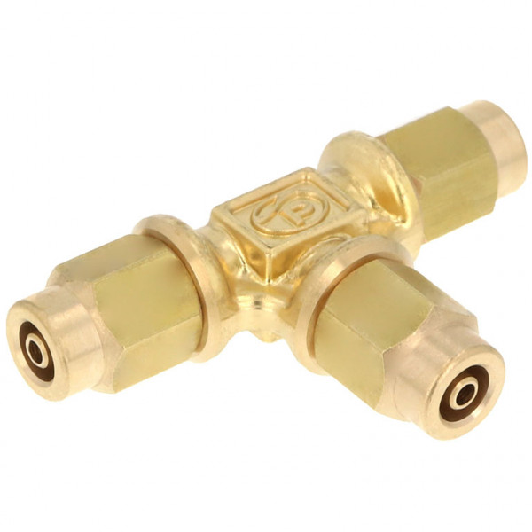 Đầu Ngạnh Nối Ống Có Đai Ốc Xiết Dạng Chữ T Pisco NKE0425