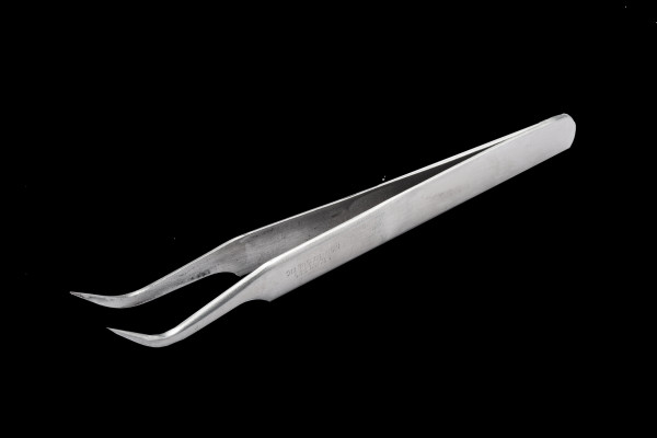 Nhíp Mũi Nhọn Dáng Cong 125 mm SATA 03106