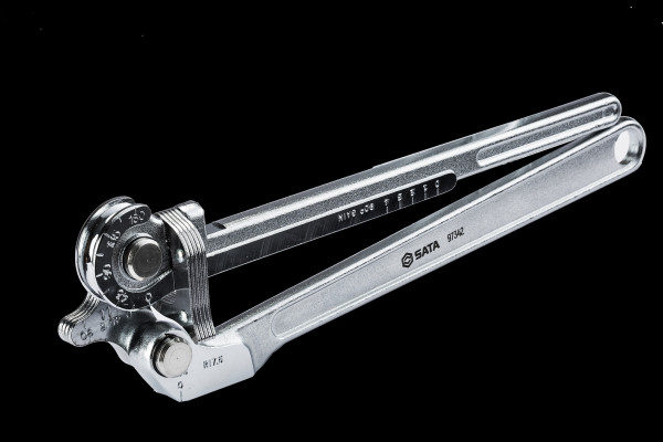 Dụng Cụ Uốn Ống Inox 8 mm Sata 97342