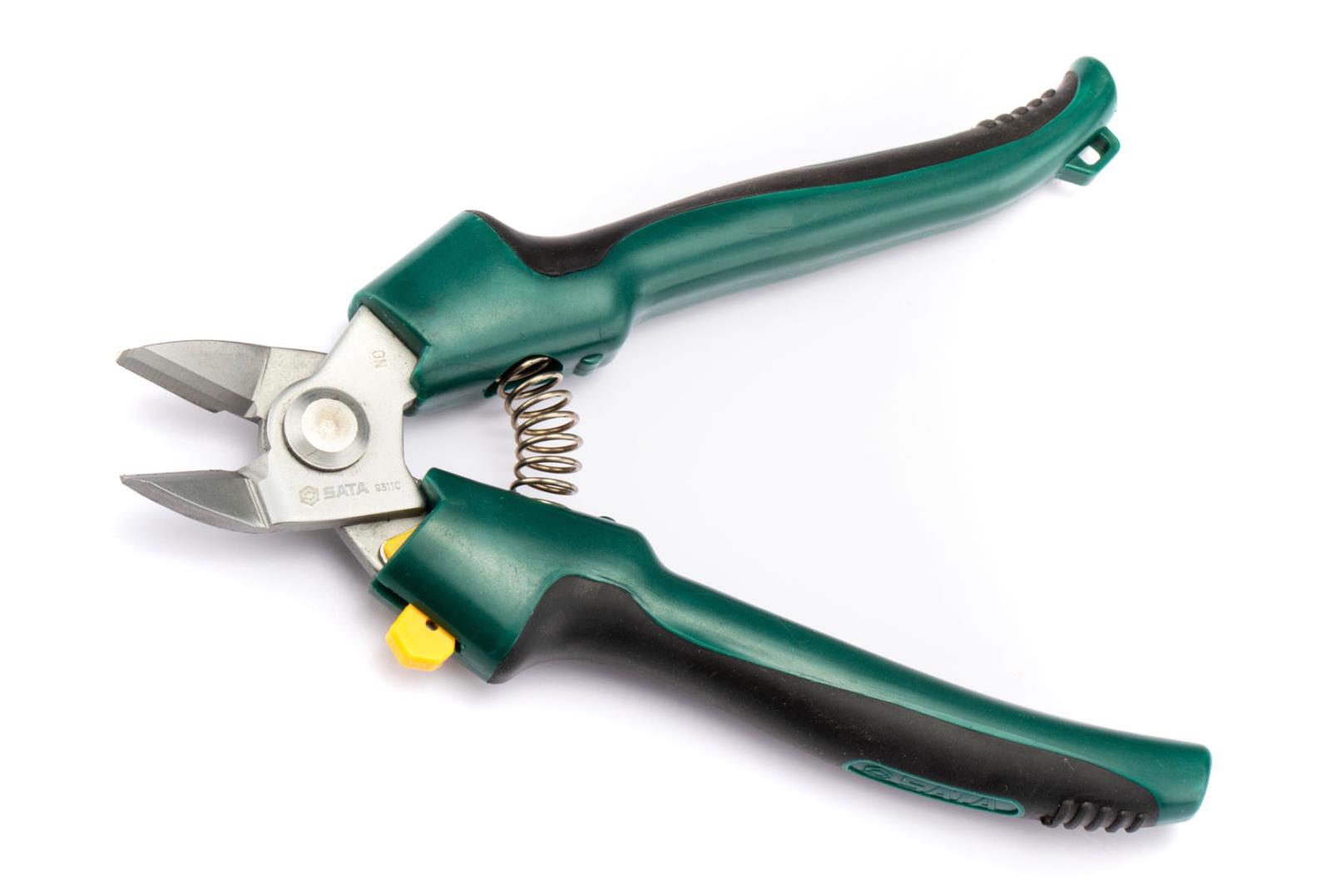 Kìm Cắt Dây Điện 7" SATA 93110