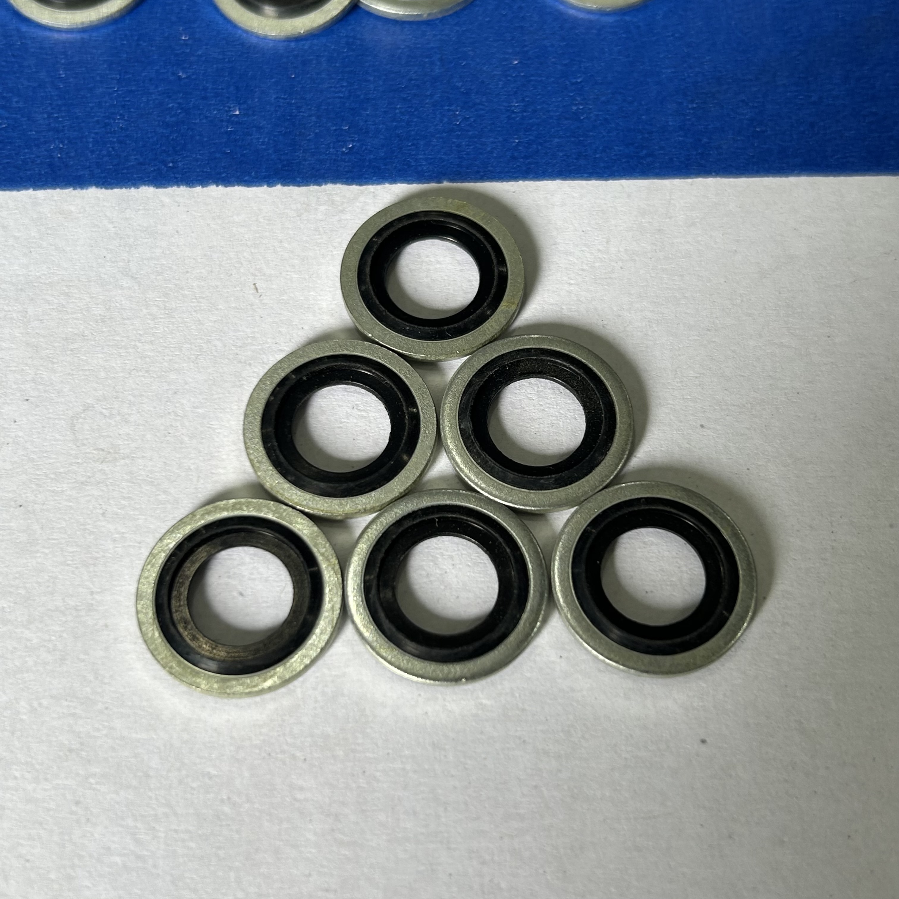 Lông Đền Dầu (Bonded Seal) Cao Su NBR D12 (ID12.7xOD18x1.5)