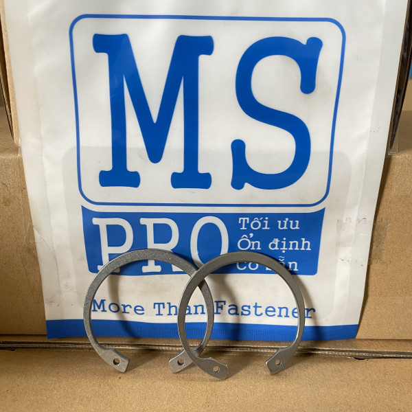 Phe Gài Lỗ Inox 420 DIN472 D50x2.0