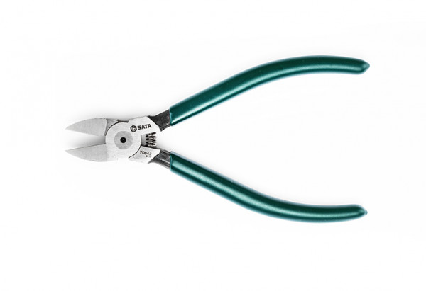 Kìm Cắt Thẳng 6 inch SATA 70642