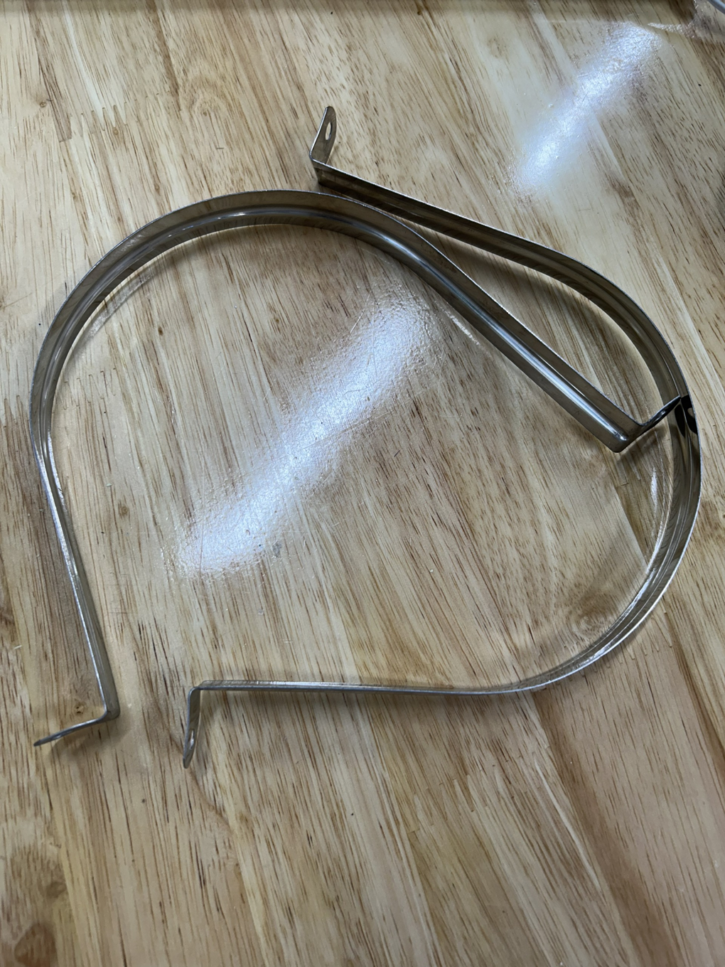 Cùm Omega Inox 304 (DN125) Ø141mm