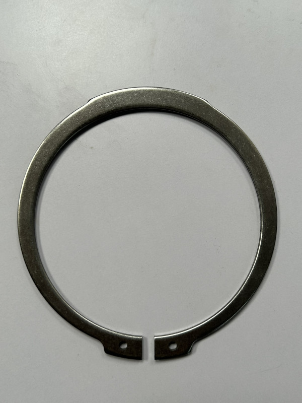 Phe Gài Trục Inox 420 DIN471 D215x5.0